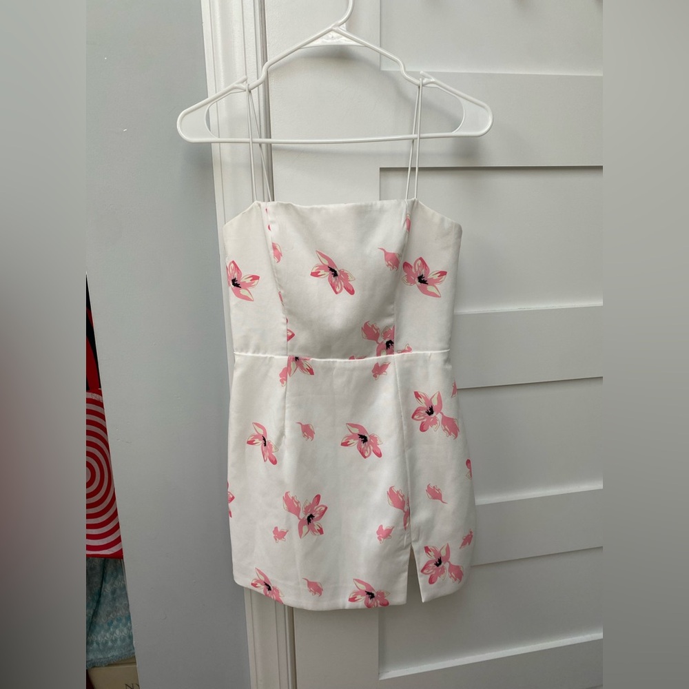 Hello Molly White floral mini dress, small dresses - Picture 2 of 9